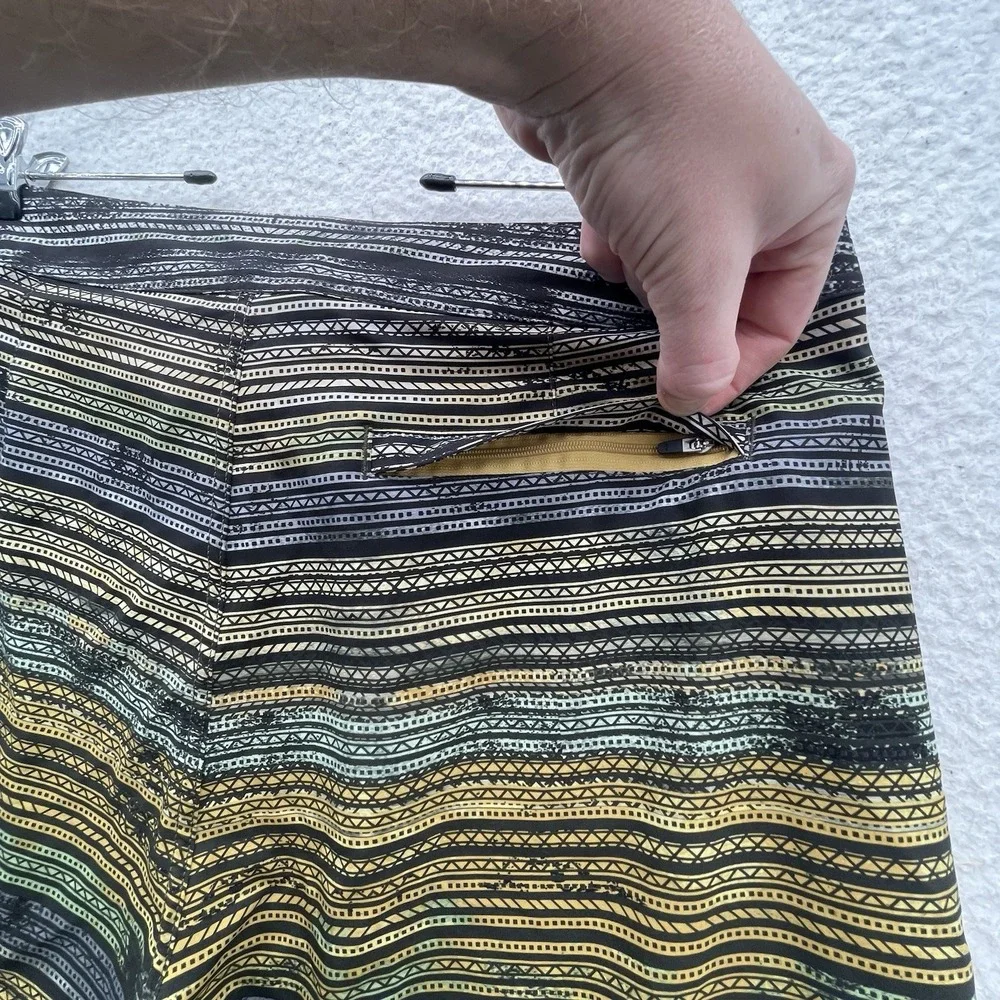 Prana Board Shorts Mens 35 50+ UPF Geometric AOP Black Yellow Stretch Trunks